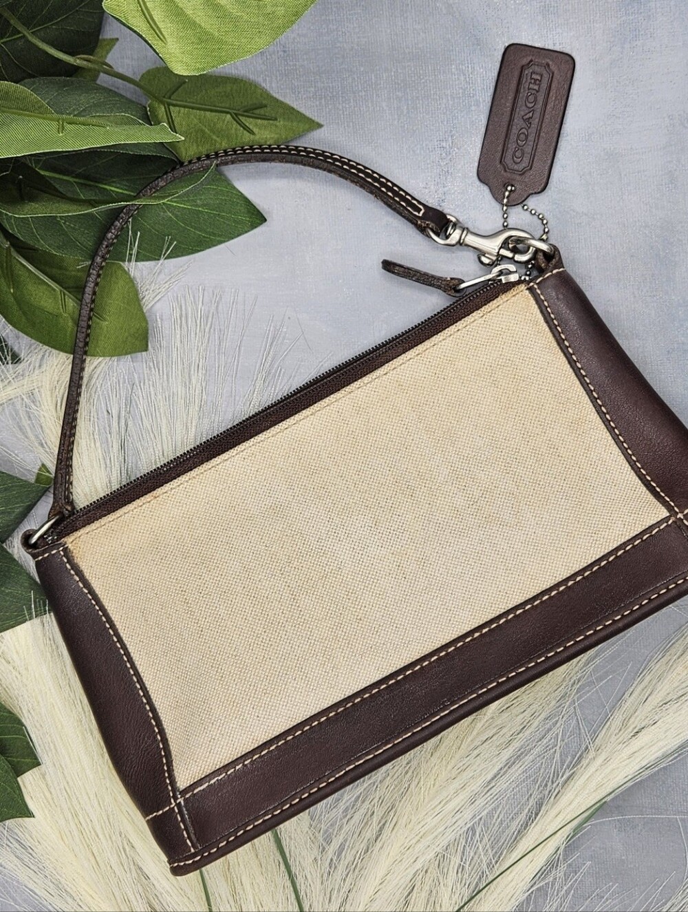 Vintage Coach mini baguette shoulder bag pochette Carly mini bag wrislet